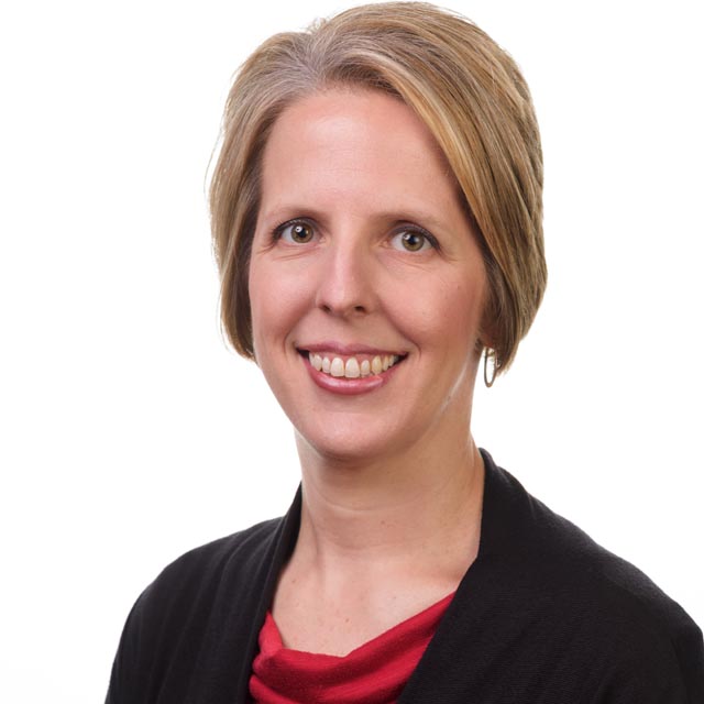 Kelly Byrd's professional headshot.